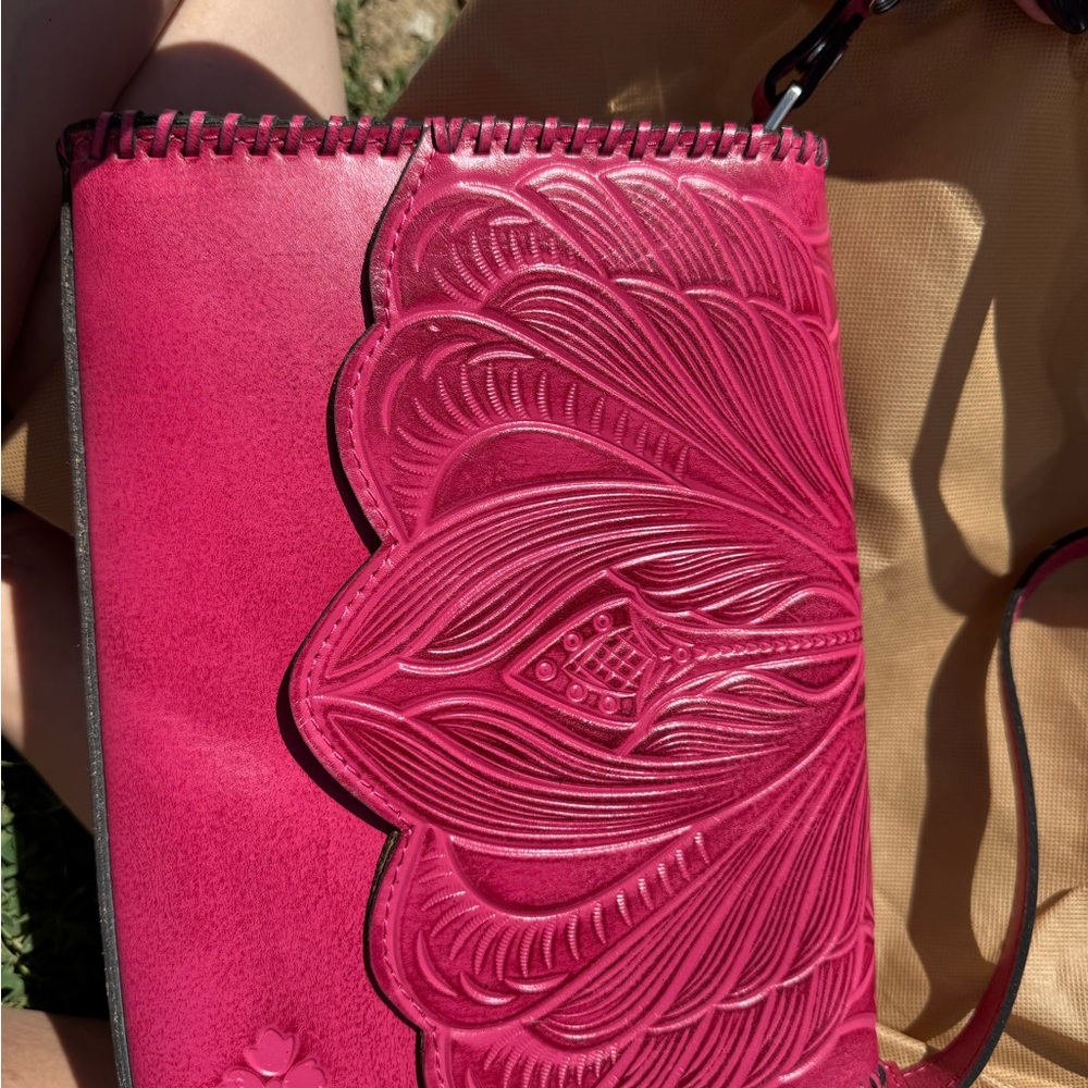 Elegant Pink Leather Women's Bag